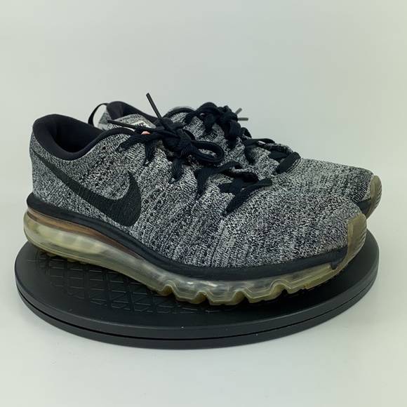 Nike Flyknit Air Max ‘Oreo’ Athletic Running Shoes 620469-105 Men’s Size 8.5 - Picture 4 of 13